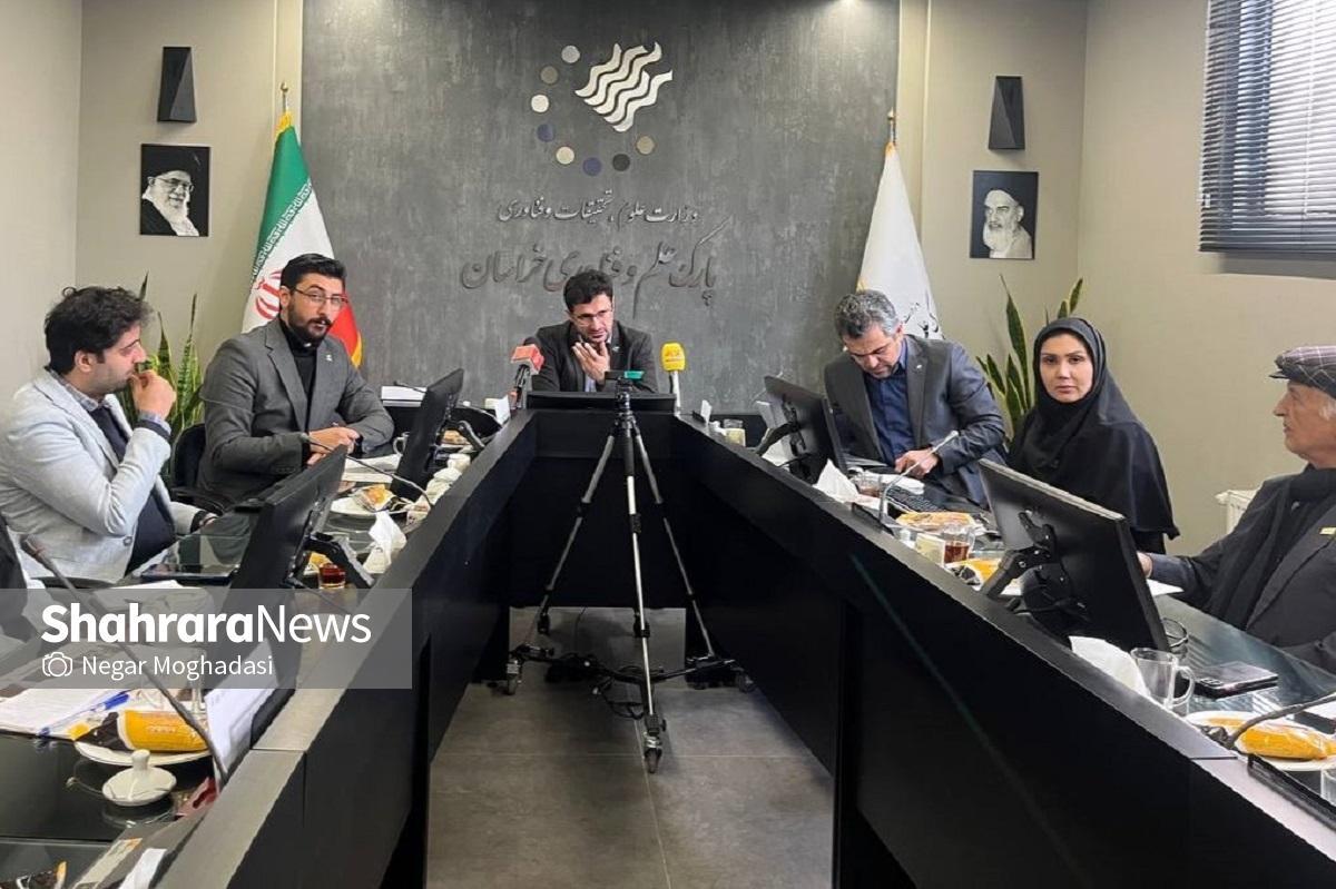 مدیر مرکز توسعه کسب‌وکار پارک علم و فناوری خراسان گفت: نمایشگاه هفته پژوهش و فناوری از ۱۶ الی ۱۸ آذر ۱۴۰۳ از ساعت ۱۰ تا ۱۹ میزبان اقشار مختلف جامعه است.