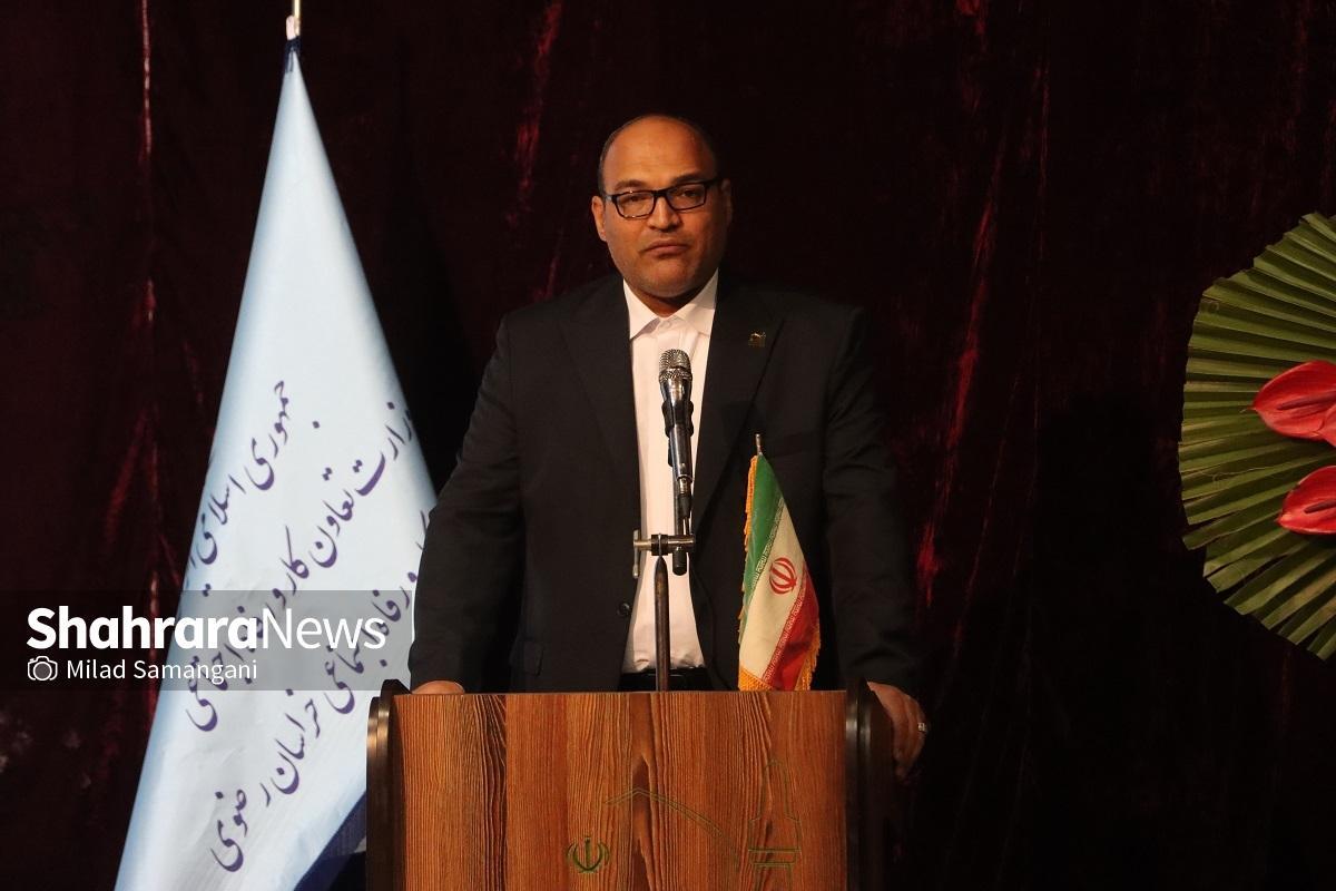 مدیرکل تعاون، کار و رفاه اجتماعی خراسان رضوی: نمی‌توانیم در خصوص جامعه کارگر، کارفرمایان و توسعه‌گران بدون دخالت خودشان تصمیم بگیریم