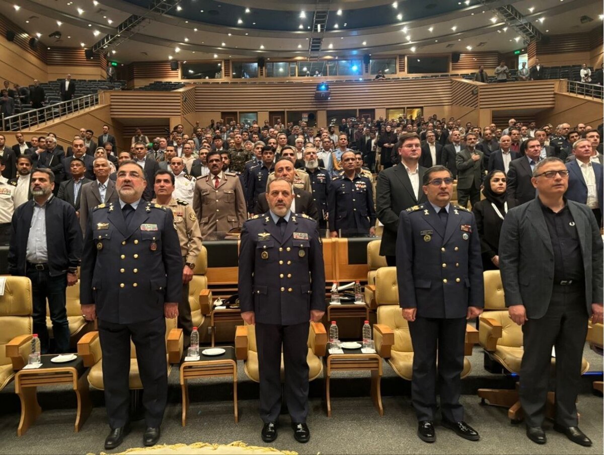 دوازدهمین نمایشگاه بین‌المللی هوایی و فضایی ایران با حضور وزیر دفاع و فرمانده نیروی هوایی ارتش در جزیره کیش آغازبه‌کار کرد.