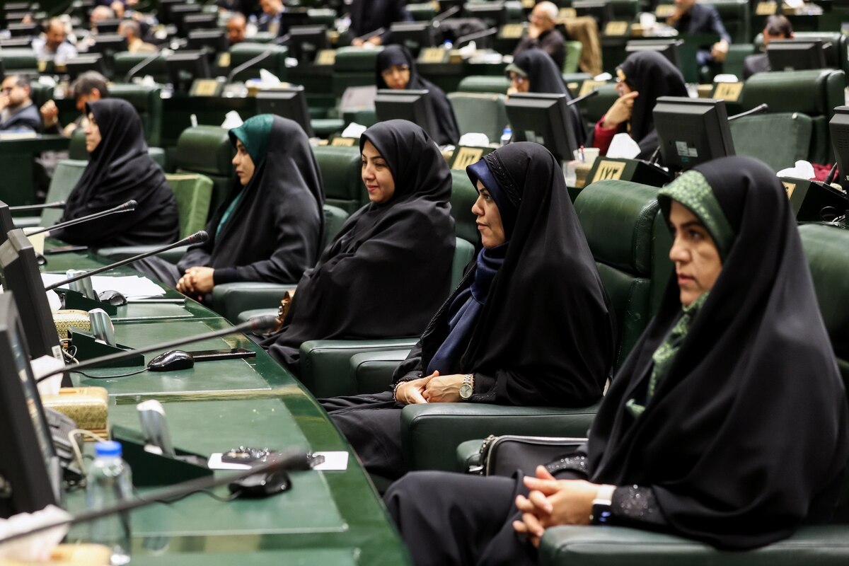 مجلس، وضعیت ساماندهی کارکنان دولت را مشخص کرد