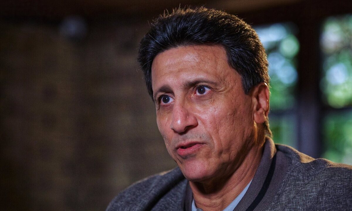 صمد مرفاوی، سرمربی و بازیکن سابق استقلال، معتقد است که موسیمانه در خط حمله این تیم از گزینه‌های آن‌چنانی سود نمی‌برد و اوضاع در این خط مطلوب نیست.