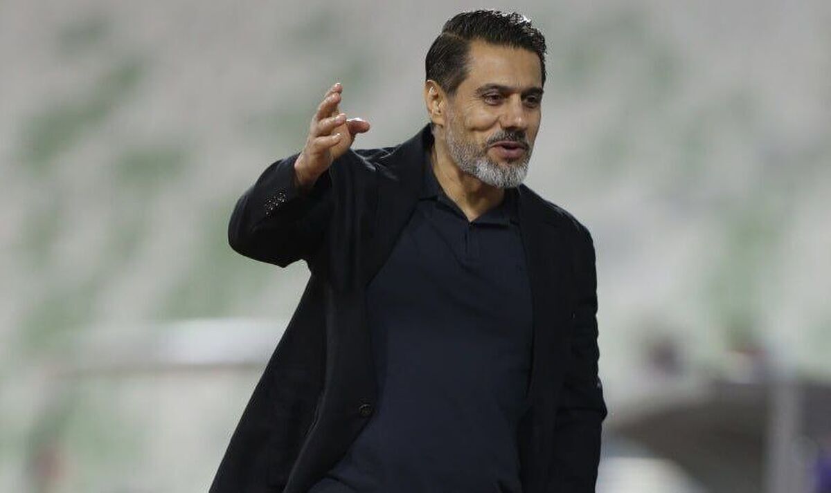 مسئولان باشگاه پرسپولیس قصد دارند در زمان مناسب سرپرست این تیم را تغییر دهند. پیروانی در حال حاضر این مسئولیت را به عهده دارد.