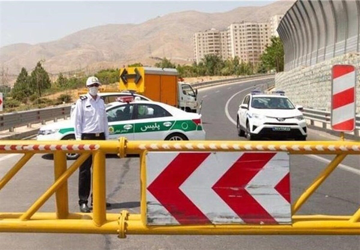 جانشین پلیس راه فراجا، اعلام کرد که به دلیل حجم سنگین ترافیک در محور چالوس، برای تخلیه بار ترافیکی، از ساعت ۱۸ مسیر از محدوده پل زنگوله به سمت تهران یک‌طرفه خواهد شد.