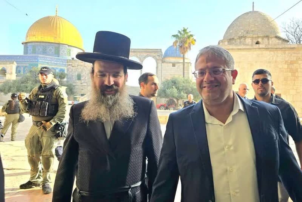 منابع خبری از یورش دوباره وزیر تندروی امنیت داخلی رژیم صهیونیستی به «مسجدالاقصی» با حمایت نیرو‌های امنیتی این رژیم خبر دادند.