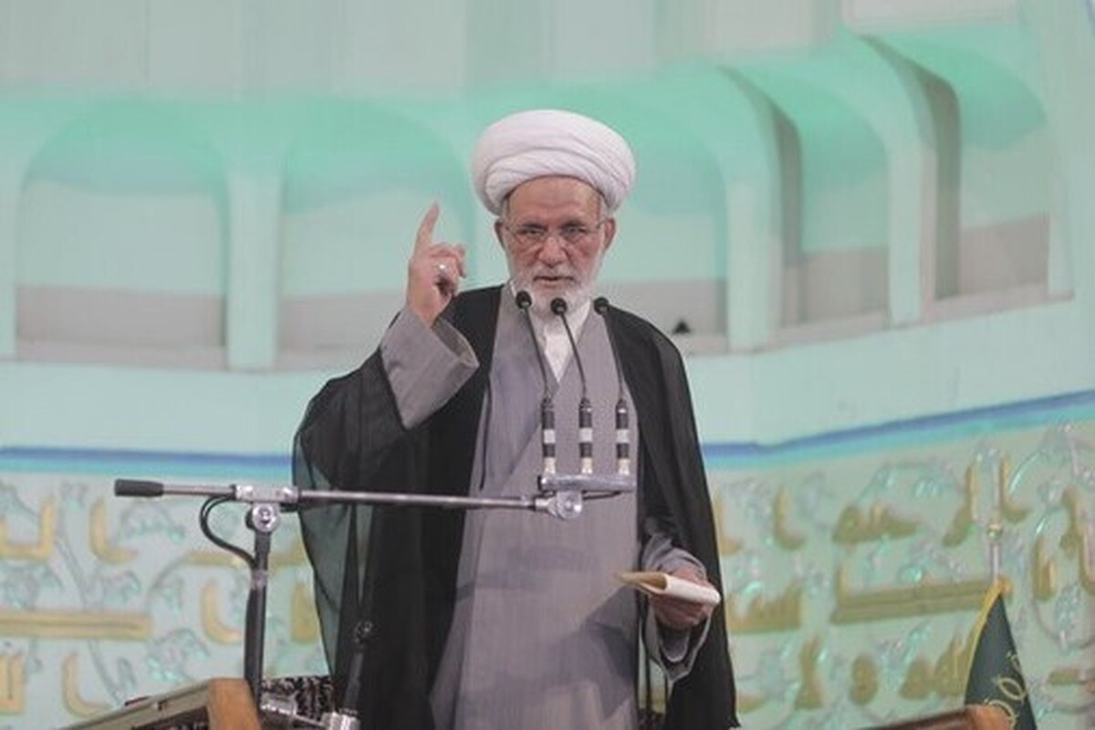 دشمن به دنبال این است که امید به آینده را از مردم ایران بگیرد