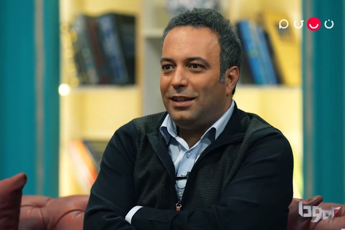«برمودا» که این شب‌ها با اجرای کامران نجف‌زاده روی آنتن شبکه نسیم می‌رود، تلاش کرده است تا این فرمول تکراری را بشکند و فضایی متفاوت خلق کند.