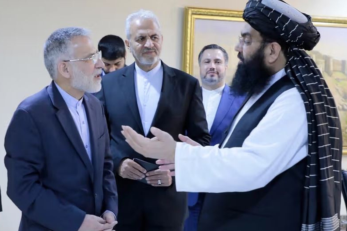 وزیر امور مهاجرین حکومت سرپرست افغانستان در دیدار با دستیار وزیر و مدیرکل آسیای جنوبی وزارت امورخارجه جمهوری اسلامی ایران درباره مهاجران افغانستانی در ایران صحبت کرد.