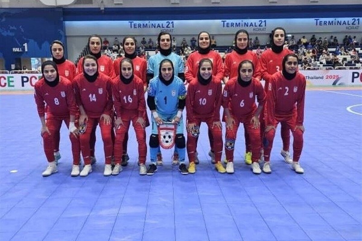 دیدار تیم‌های ملی فوتسال بانوان ایران و ژاپن در تورنمنت تایلند ظهر امروز برگزار شد و با تساوی بدون گل به پایان رسید.