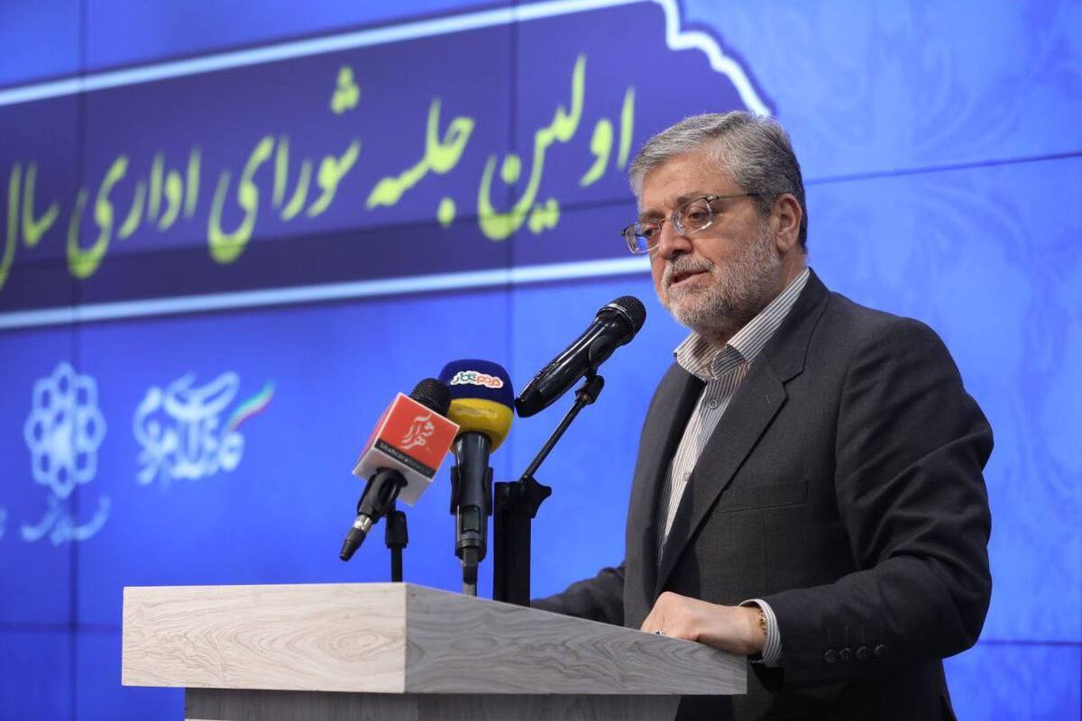 شهردار مشهدمقدس گفت: هدف، کار و خدمت برای مردم است. این تکلیفی است که رهبر انقلاب اسلامی برای همه ما معین کرده‌اند. آنچه از ما باقی می‌ماند، خدمت صادقانه و جهادی است که در آن سلامت باشد.