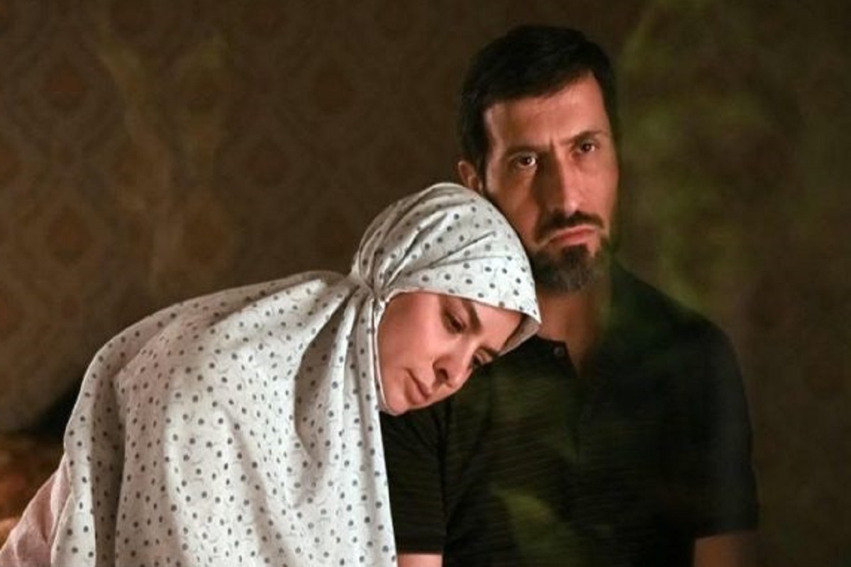 فیلم سینمایی «صیاد» از چهارشنبه ۲۱ فروردین در سینماهای کشور اکران می‌شود.
