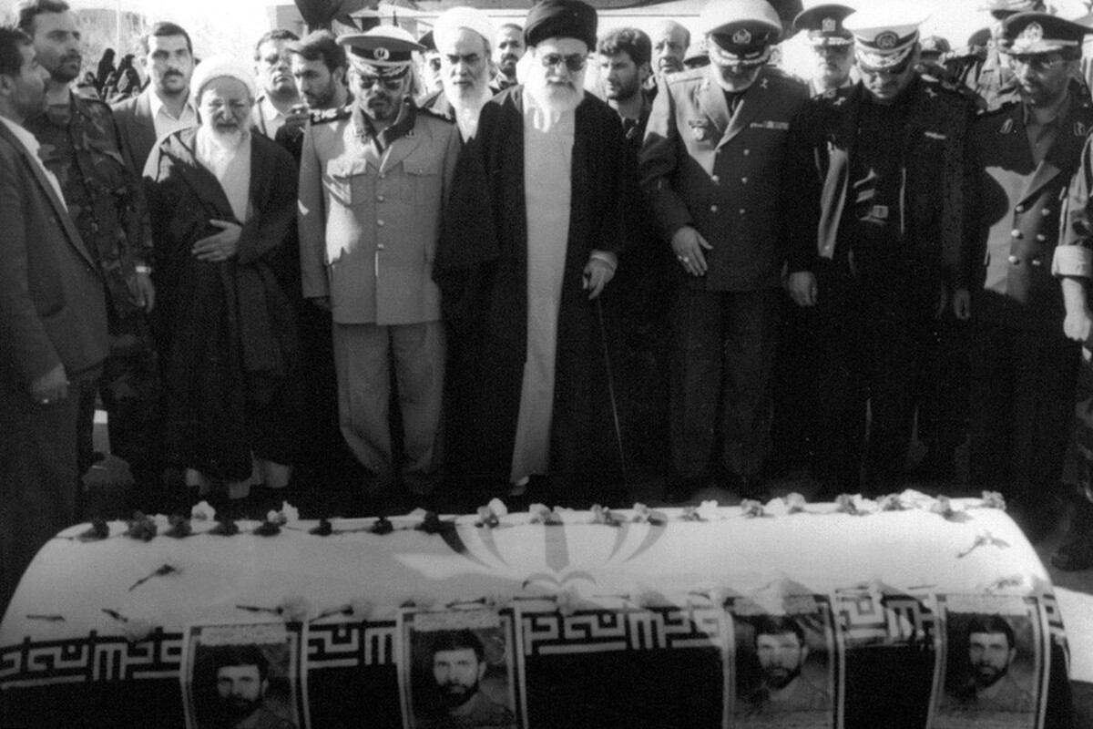 گزیده‌ای از بیانات رهبر انقلاب اسلامی درباره شهید صیاد شیرازی در بیست و ششمین سالگرد شهادت وی بازنشر شده است.