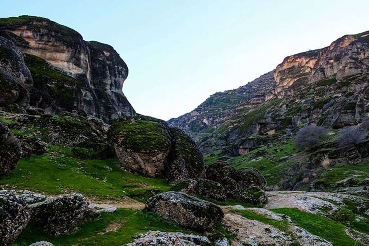 ویدئویی زیبا و دیدنی از طبیعت زیبا لرستان را مشاهده می‌کنید.