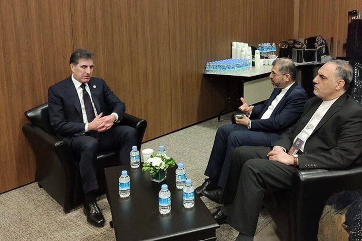 خطیب‌زاده و بارزانی در مورد همکاری‌های ایران و اقلیم کردستان عراق رایزنی کردند