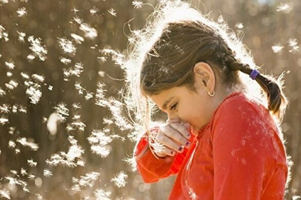 یک فوق‌تخصص آلرژی و ایمونولوژی بالینی گفت: اگر فردی علائم مرتبط با آلرژی بینی دارد، باید شناسایی و درمان شود. بسیاری از افراد آمپول‌ها یا دارو‌های تزریقی حاوی کورتیکواستروئید دریافت می‌کنند که به هیچ عنوان توصیه نمی‌شود.