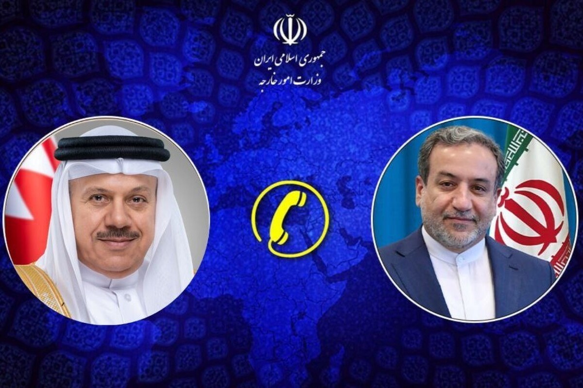 عبداللطیف بن راشد الزیانی وزیر امور خارجه بحرین در تماس تلفنی با سید عباس عراقچی وزیر امور خارجه جمهوری اسلامی ایران، در خصوص تحولات منطقه‌ای و بین‌المللی گفت‌و‌گو نمود.