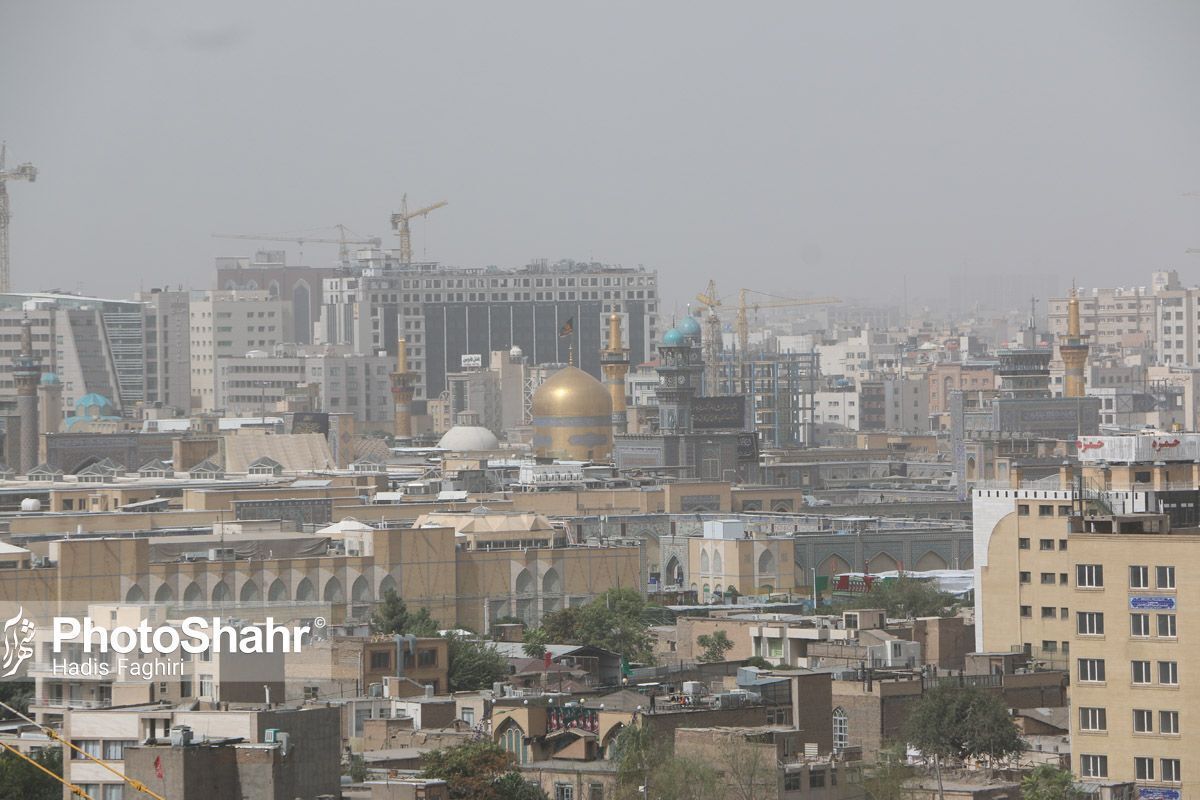 معاون اجرایی رئیس‌جمهور گفت: با توجه به آماری که به دست ما رسیده، ۶۰ تا۷۰ درصد مردم از ما خواستند تا حل مشکل آلودگی هوا در اولویت کاری دولت باشد.