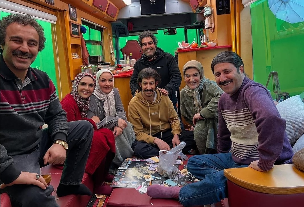 وزیر ارتباطات گفت:‌ زمانِ پخش مجموعه «پایتخت»، ترافیک اینترنت ۱۰ تا ۱۲ درصد کاهش می‌یابد.