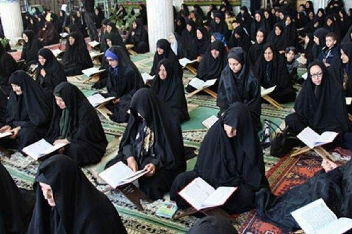 ضرورت بازتعریف و تقویت نقش زنان در مساجد