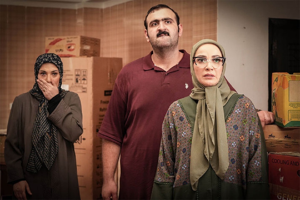 سریال پایتخت قرار بود ۲۶ قسمت باشد، اما بنابر دلایلی ۲۲ قسمتی به پایان رسید.