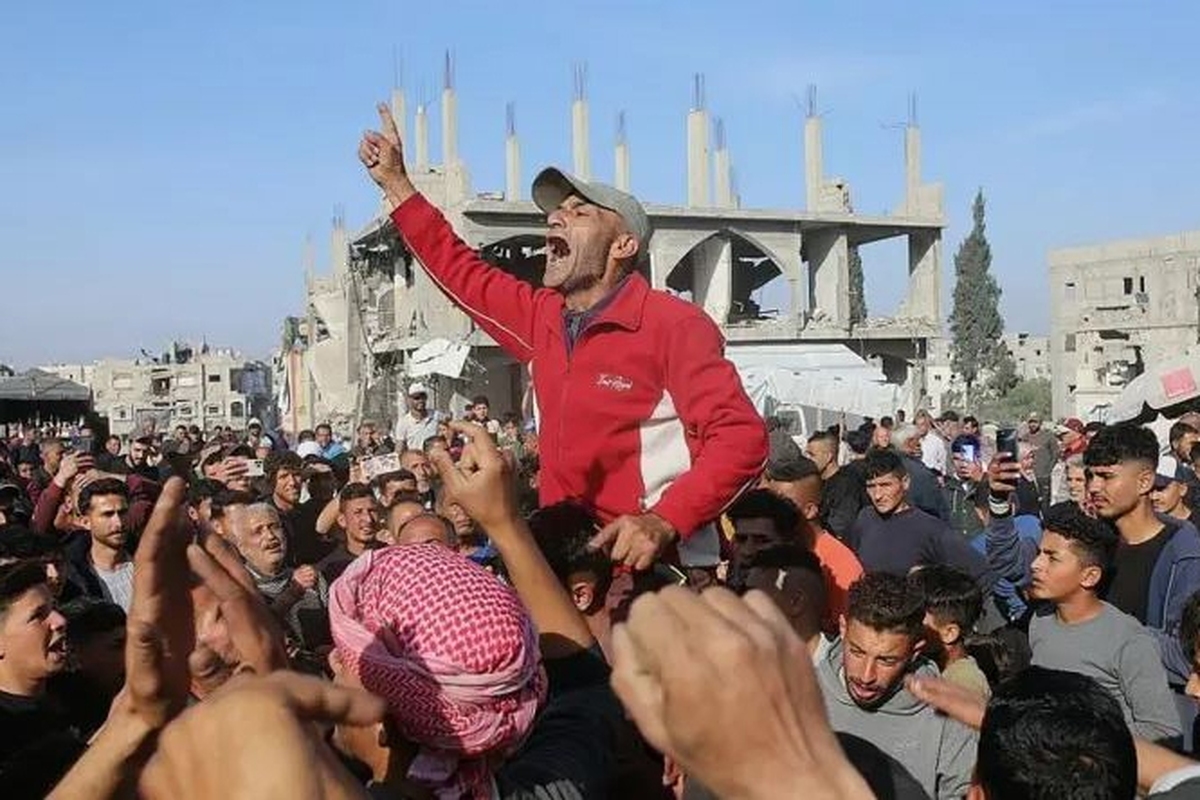 سخنگوی سازمان ملل اعلام کرد که بیش از دو میلیون نفربه دلیل محاصره اسرائیل در غزه گرفتار شده‌اند و با کاهش شدید کمک‌های انسانی رو‌به‌رو هستند. این وضعیت بحرانی به‌ویژه بر روی کودکان تأثیرات منفی زیادی داشته است.