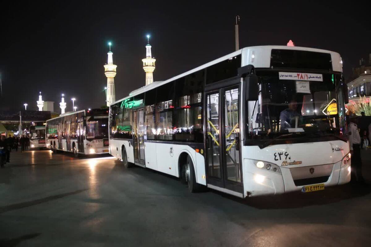 مدیرعامل سازمان اتوبوسرانی شهرداری مشهد از خدمت رسانی ۳۶۰۰ دستگاه اتوبوس به زائران و مجاوران حرم مطهر رضوی در شب‌های قدر خبر داد.
