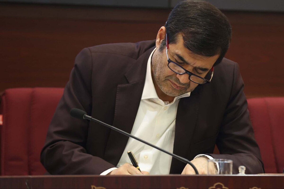وزیر ورزش و جوانان به مناسبت صعود زودهنگام تیم ملی فوتبال ایران به جام جهانی ۲۰۲۶ پیامی منتشر کرد.