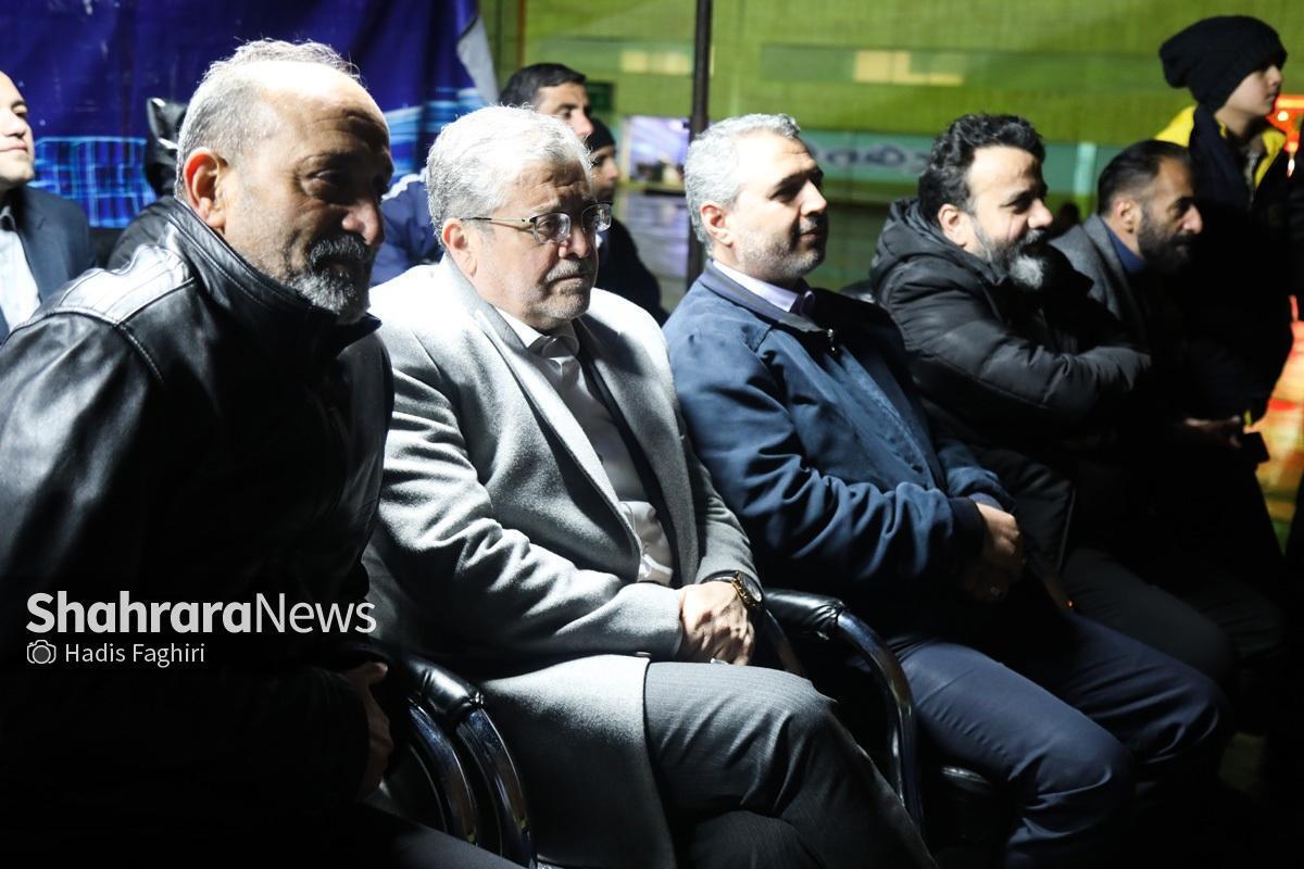 شهردار مشهد مقدس گفت: جشنواره نورنما در میدان شهدا هرشب در حال برگزاری است و از این به بعد پرشورتر هم برگزار خواهد شد.