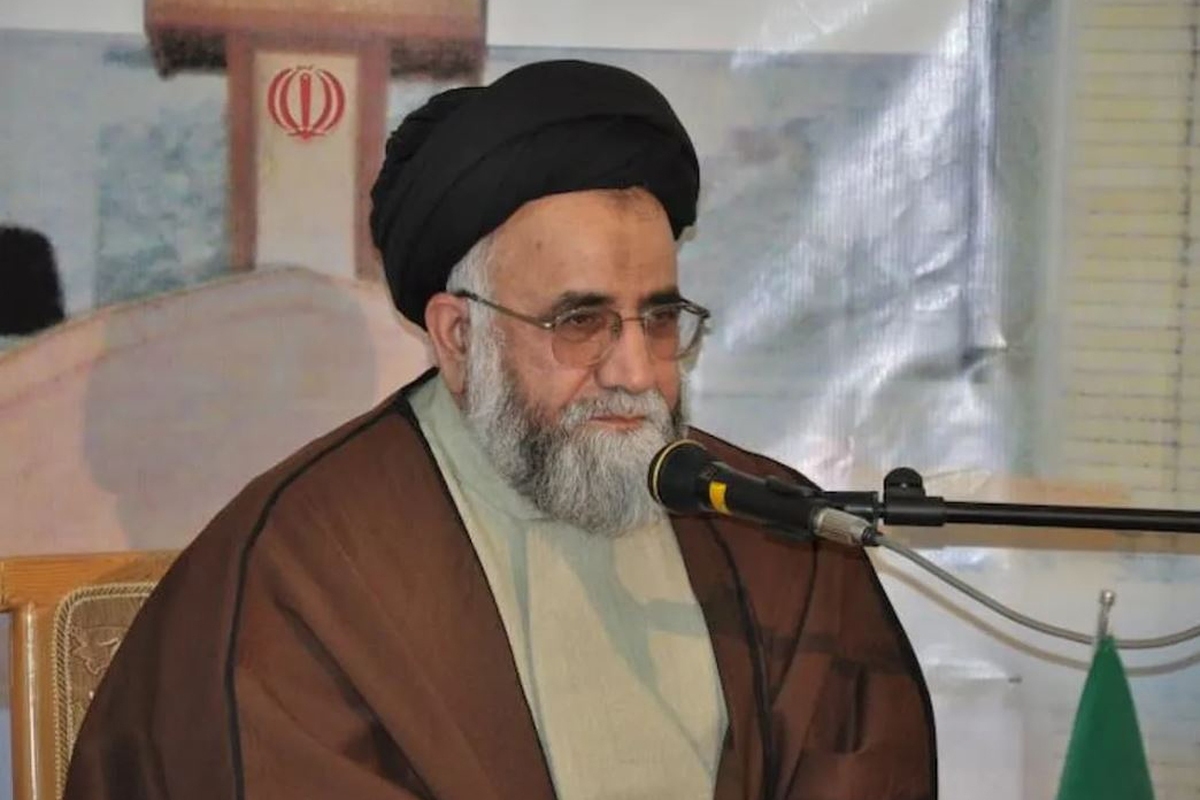 امام جمعه نیشابور: حکمی مبنی بر تخلیه یا تخریب آرامگاه خیام صادر نشده است