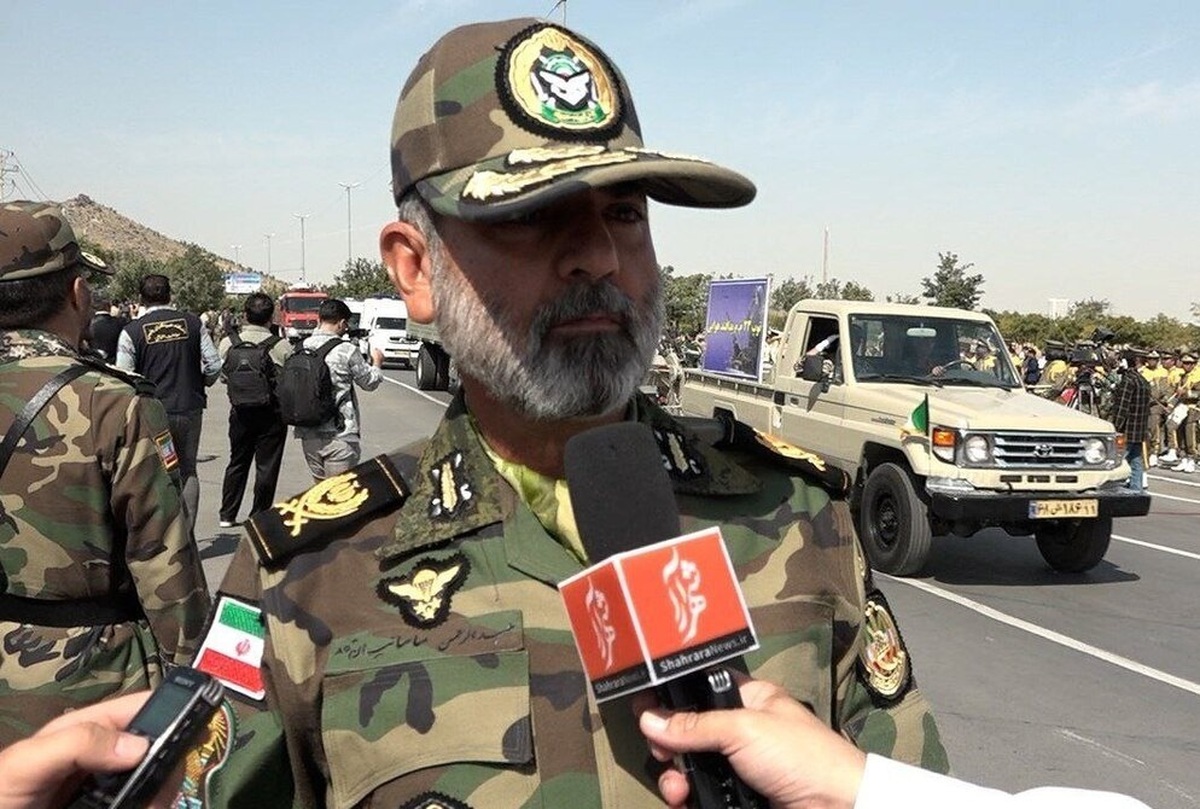 فرمانده لشکر ۷۷ پیروز ثامن‌الائمه(ع) نزاجا گفت: ماجراجو‌ها در دولت جدید ایالات متحده به روشنی می‌دانند که اگر در محاسبات خودشان دچار اشتباه شوند، با ضربات مهلک، کوبنده، ویرانگر و خردکننده مواجه خواهند شد. شاید آن‌ها آغازگر جنگی باشند، اما پایان آن را ما تعیین خواهیم کرد و آن زمان، لحظه سقوط یک امپراتوری استکباری در جهان خواهد بود.