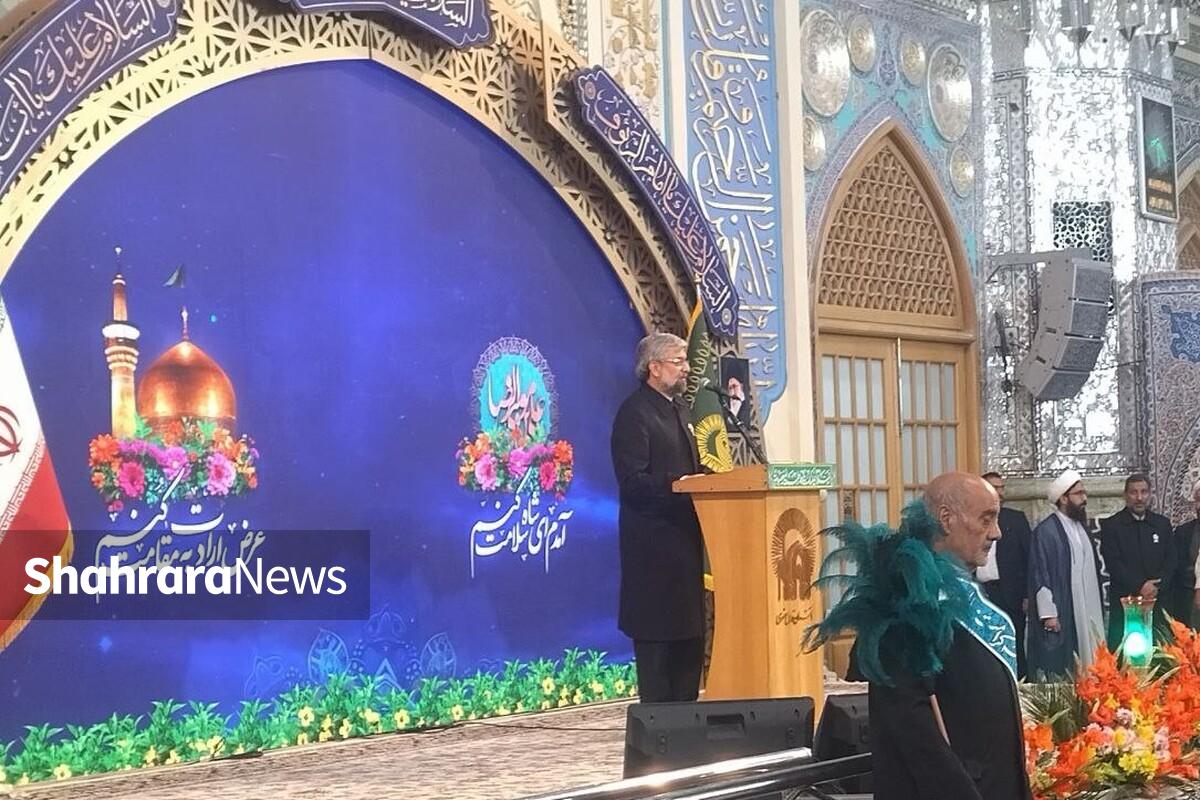 مدیر عالی حرم مطهر رضوی در جمع کارگران: جامعه کارگری بازوی توانمند خدمت و تولید کشور است