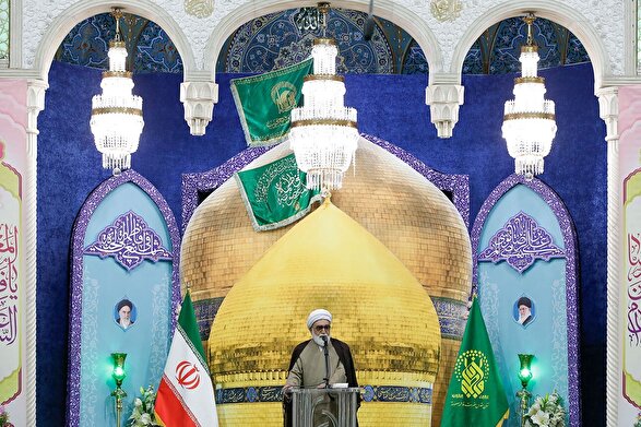 حجت الاسلام مروی: پرچم حضرت رضا (ع) نماد کرامت بخشی به انسان‌هاست