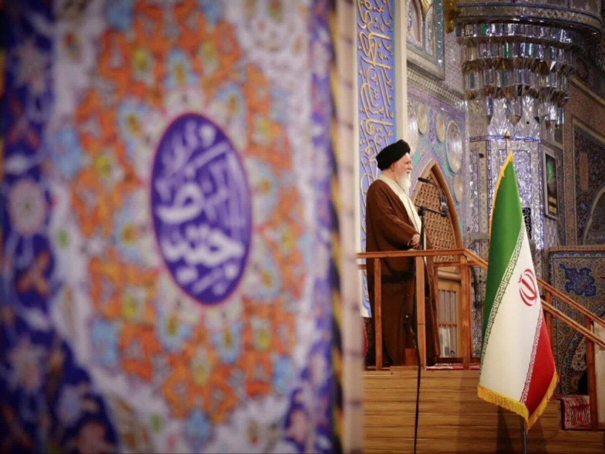 آیت‌الله علم‌الهدی کارگران را نیروی انسانی مؤثر جامعه و نیروی محرک اقتصاد کشور دانست.