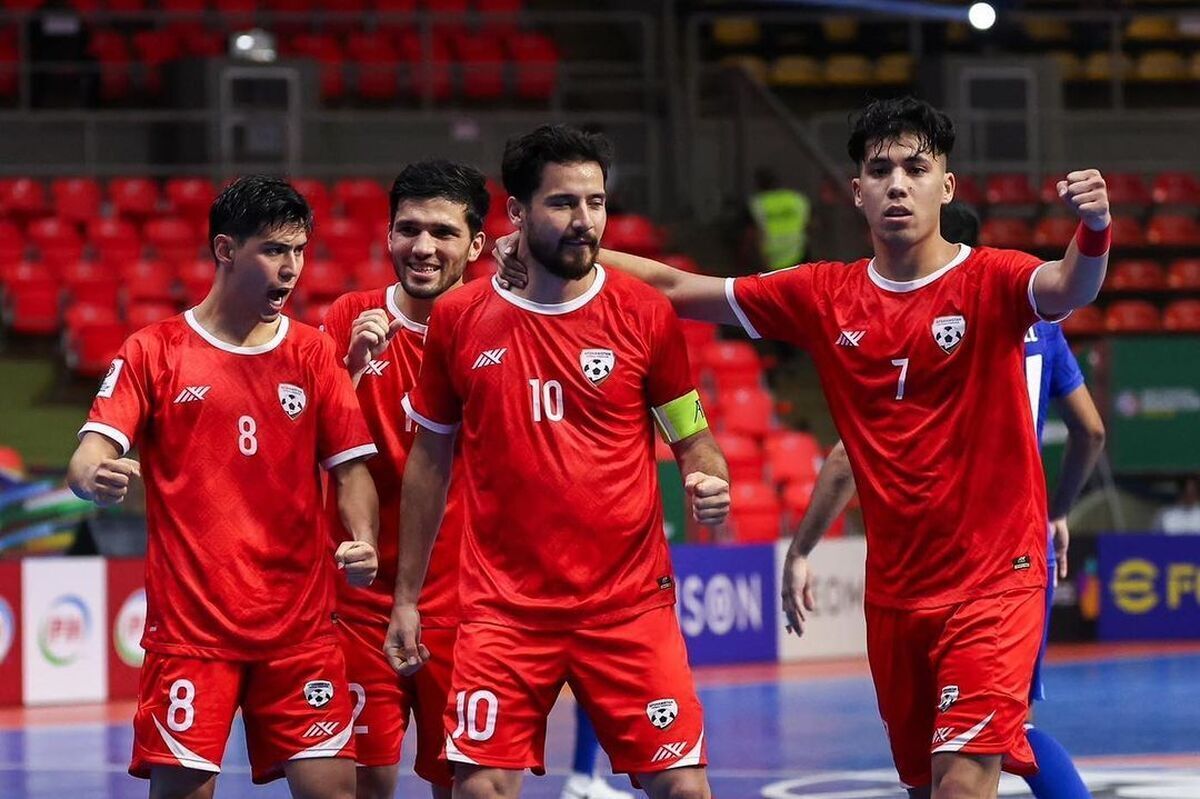 معاون فنی کمیته فوتسال افغانستان در دیدار با مقامات کمیته فوتسال ایران خواستار افزایش سهمیه حضور بازیکنان افغانستانی در لیگ برتر ایران شد.
