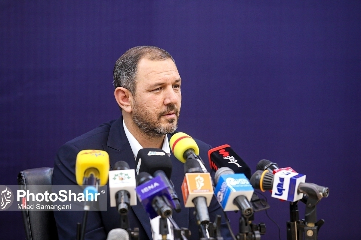 حاجی‌بگلو: انتصاب تمام مدیران باید مشروط به رأی اعتماد شورا‌ها باشد