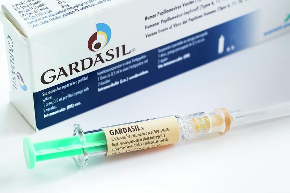 شایعات و واقعیت‌های واکسن HPV و بیماری زگیل تناسلی در فضای مجازی | تب مجازی گارداسیل
