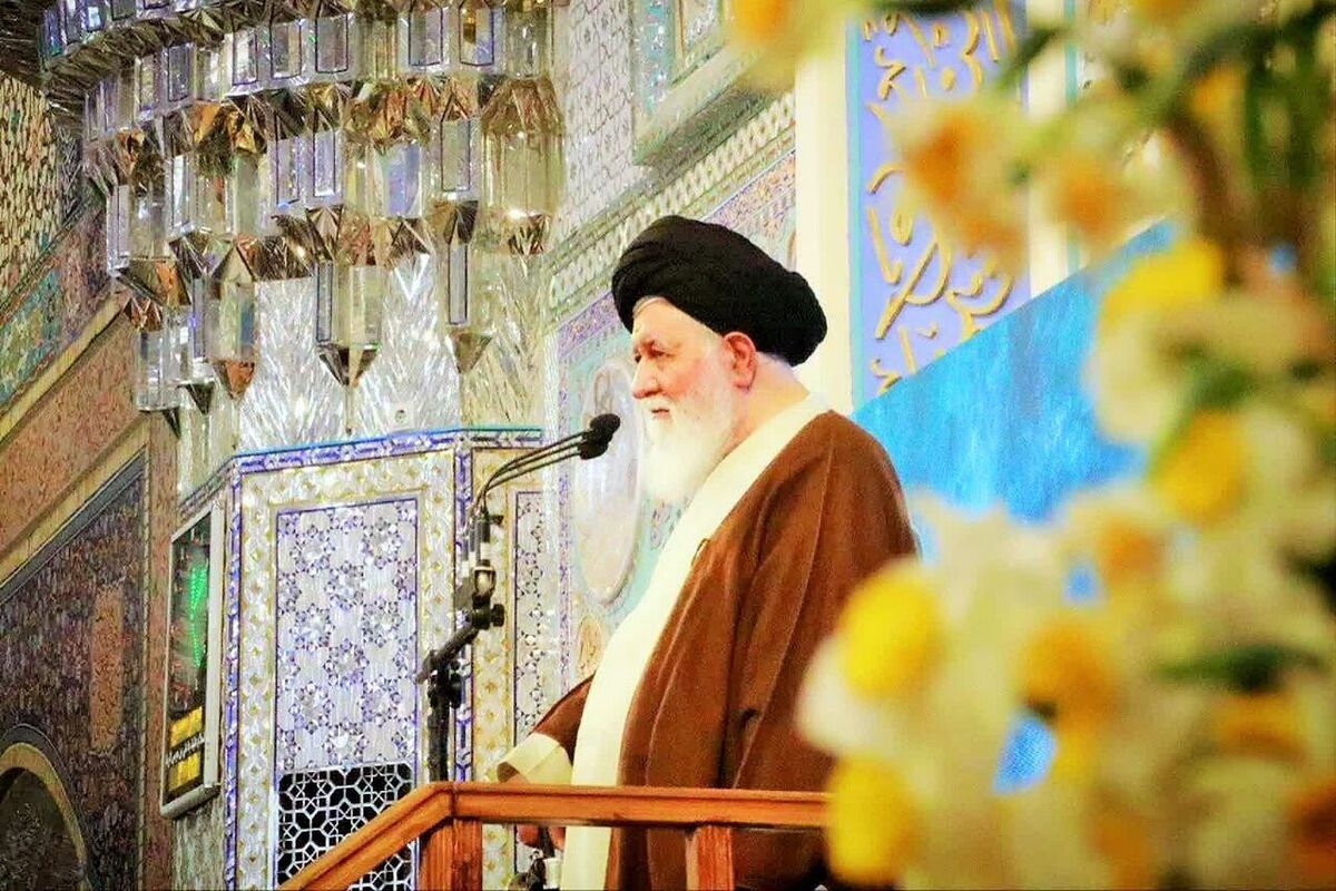 آیت‌الله علم‌الهدی: انقلاب اسلامی ایران بر مبنای ایده‌های امام‌رضا(ع) شکل گرفت