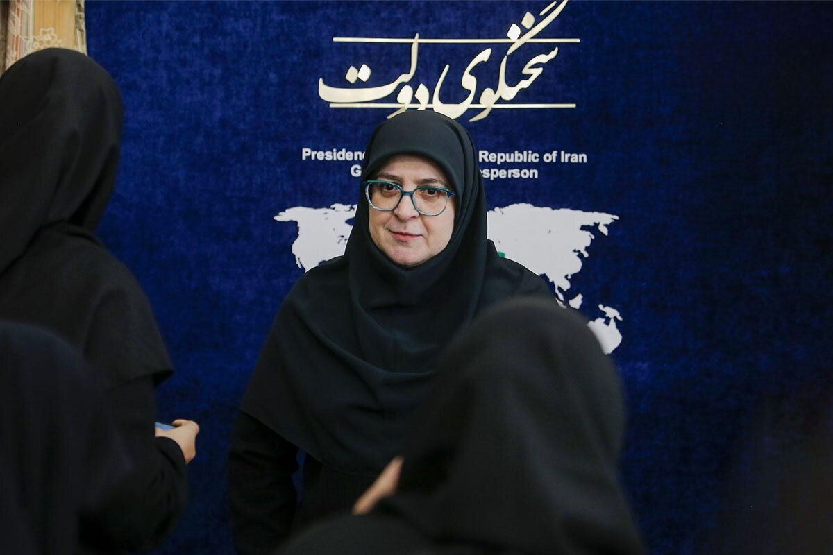 نشست خبری سخنگوی دولت | مهاجرانی: در مذاکره با آمریکا، مطالبه اصلی بر رفع تحریم هاست