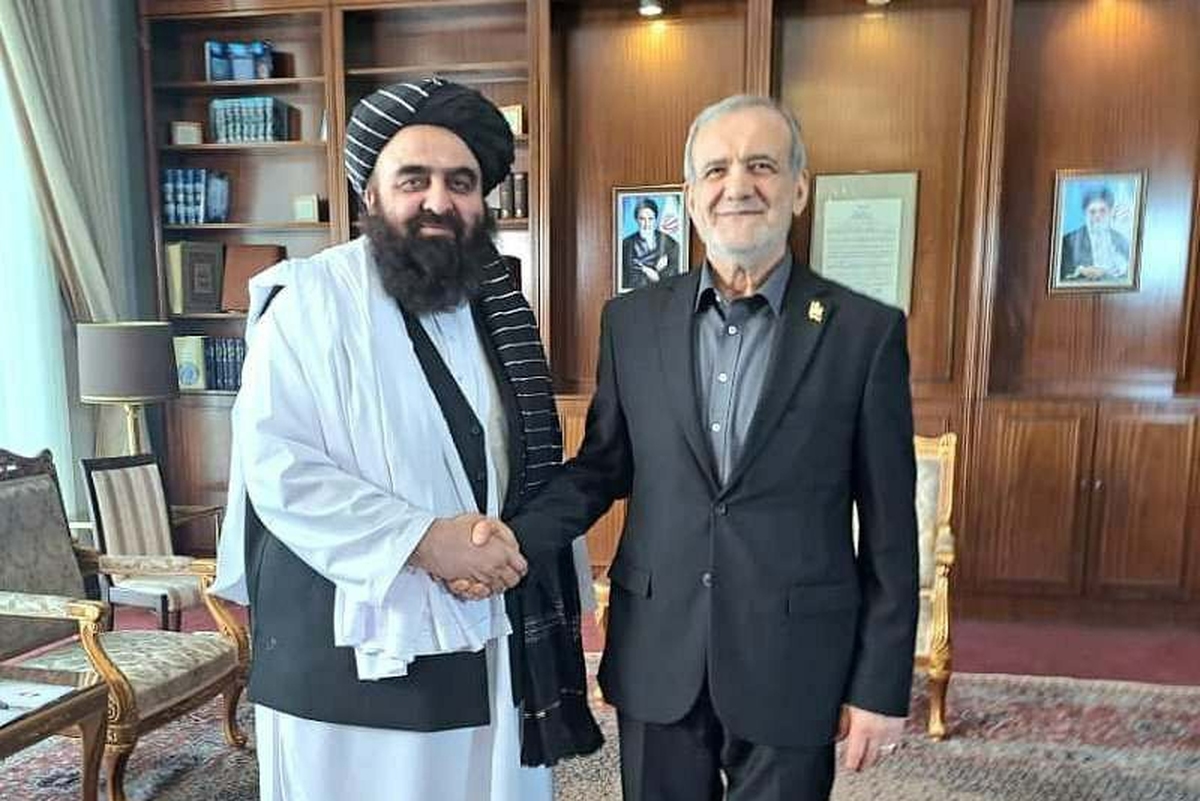 امیرخان متقی با مسعود پزشکیان دیدار کرد