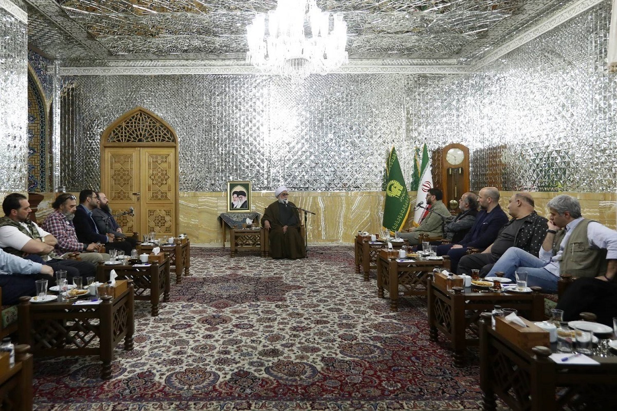 تولیت آستان قدس رضوی: هنر ابزاری برای انتقال مفاهیم دینی و انسانی است