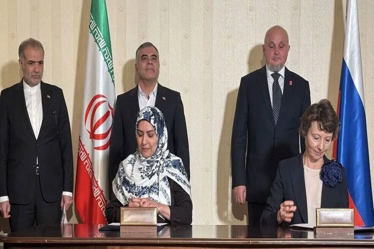 قرارداد همکاری دو مرکز علمی تحقیقاتی جمهوری اسلامی ایران و فدراسیون روسیه در زمینه تحقیقات سلولی و ژن درمانی در آیینی در پایان هجدهمین کمیسیون مشترک همکاری‌های اقتصادی دو کشور در مسکو امضا شد.