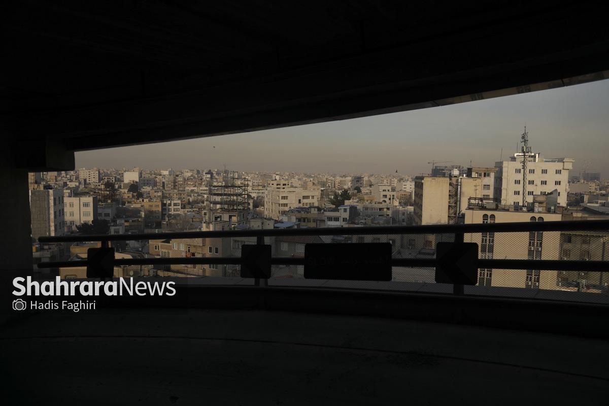 بنا بر اعلام مدیر کل حفاظت محیط زیست خراسان رضوی، شاخص کیفیت هوای کلانشهر مشهد امروز با افزایش حجم آلاینده‌ها در شرایط «ناسالم» و وضعیت «هشدار» برای تنفس شهروندان قرار گرفت.