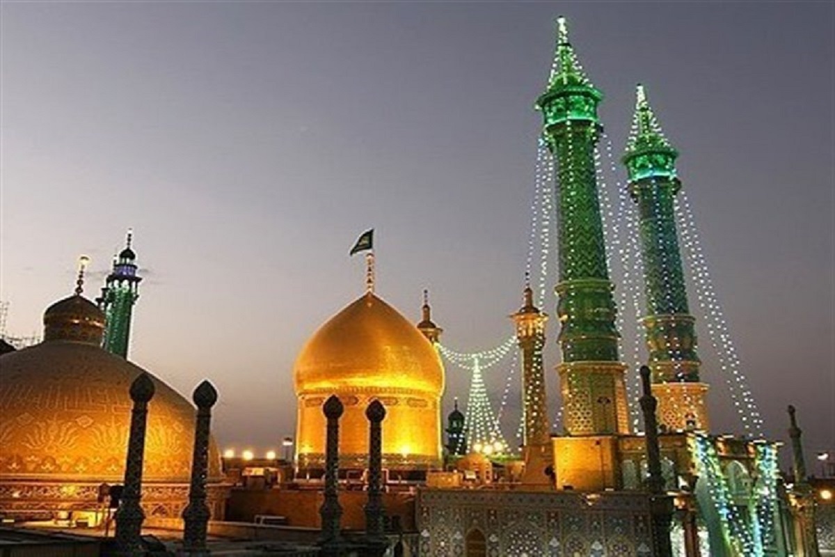 معاون فرهنگی آستان مقدس حرم حضرت معصومه (س) ضمن تشریح ویژه‌برنامه‌های این آستان مقدس در دهه کرامت ۱۴۰۴، از اعزام سفیران کریمه‌اهل‌بیت(س) به ۳۰ استان در این ایام خبر داد.