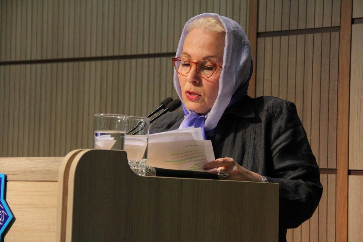 مریم مؤیدپور، مدرس دانشگاه و مترجم، در شصت‌ونه‌سالگی از دنیا رفت.