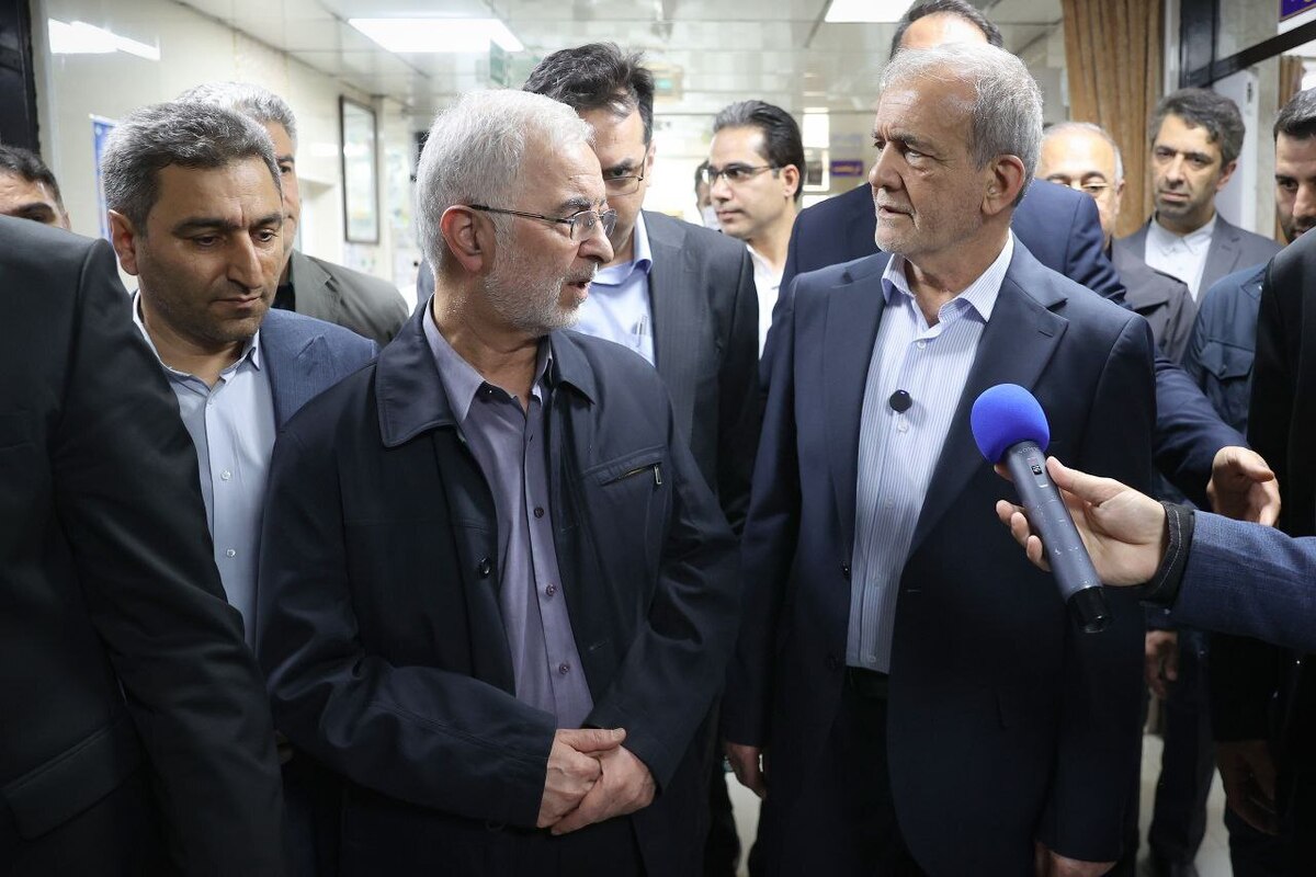 رئیس‌جمهور در جلسه ستاد بحران استان هرمزگان گفت: اولویت نخست ما این بود که تلاش کنیم آتشی که افروخته شده بود، در سریع‌ترین زمان ممکن خاموش کنیم.