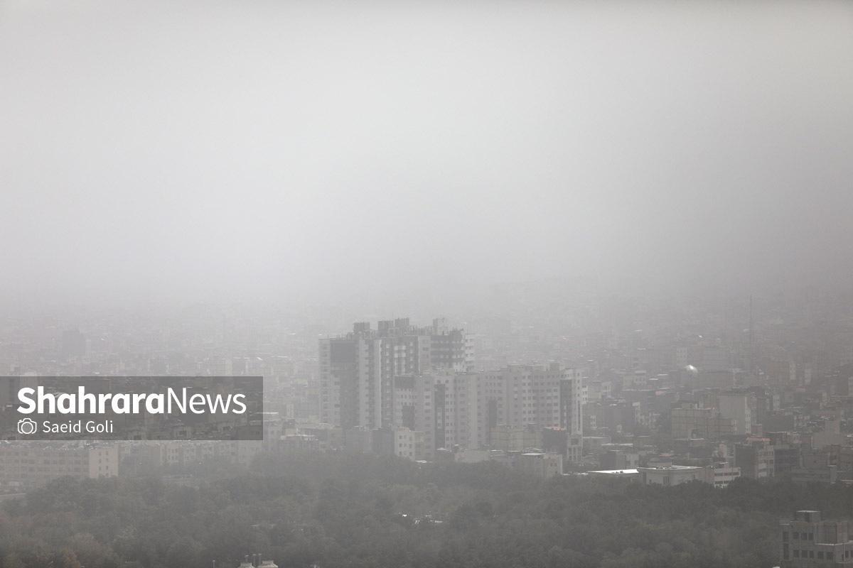 سازمان هواشناسی از رگبار باران، رعد و برق، وزش باد شدید و گرد و خاک در نقاط مختلف کشور خبر داد.
