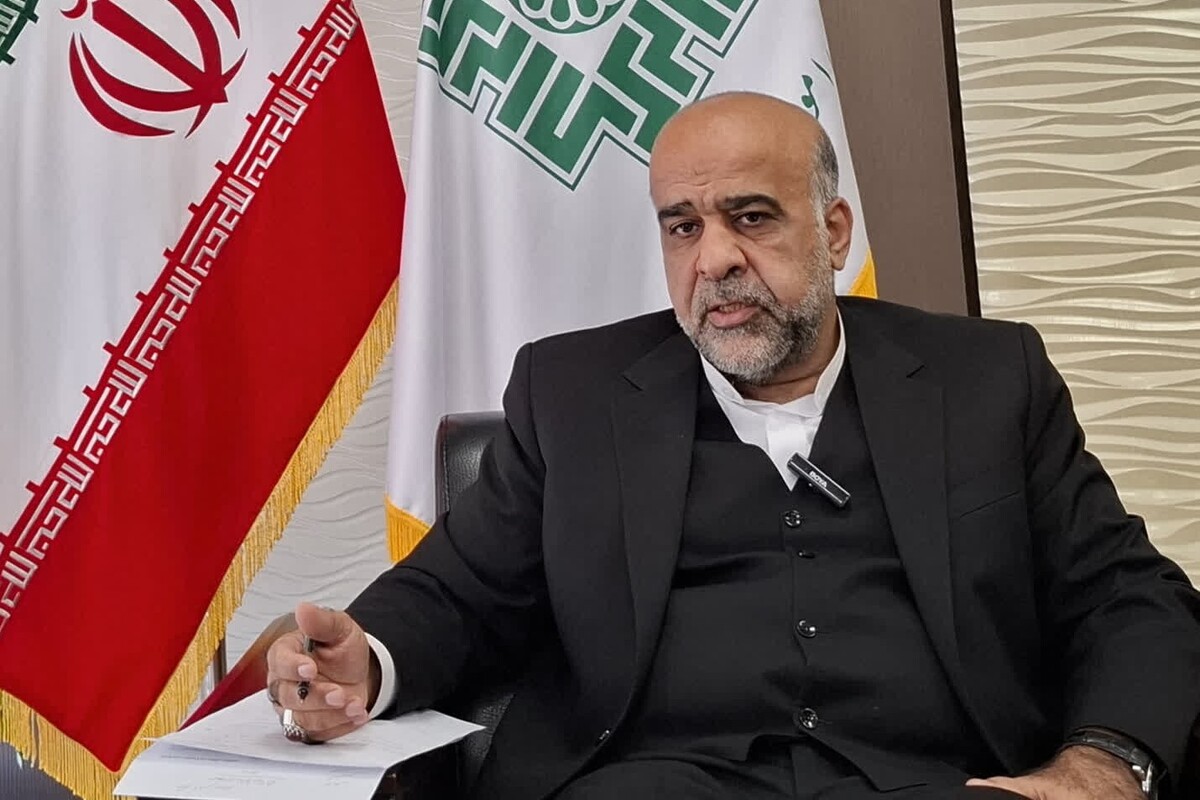 مدیرکل امور مالیاتی خراسان رضوی گفت: اداره آموزش و پژوهش این اداره کل، طی سال گذشته درمجموع ۱۹۷ جلسه کارگاه آموزشی تبیین قانون پایانه‌های فروشگاهی و سامانه مؤدیان، تکالیف مالیاتی و اظهارنامه و تبصره ماده ۱۰۰ در قالب ۴۹ هزار نفرساعت، برای مؤدیان مرکز و هم‌زمان برخی از شهرستان‌های استان برگزار کرده است.
