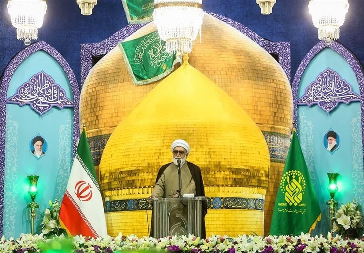 تولیت آستان قدس رضوی: حضرت معصومه(س) نمونه صبر و استقامت در مسیر ولی خدا هستند