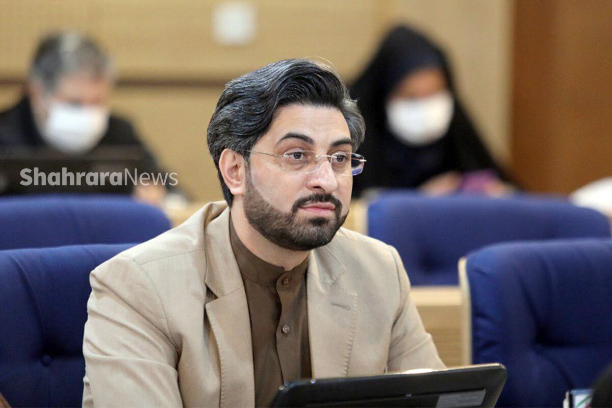 رئیس کمیسیون ورزش و جوانان شورای اسلامی شهر مشهد گفت: یکی از ویژگی‌های بارز دوره ششم، آغاز پروژه‌های بزرگ و مهم ورزشی است. این پروژه‌ها با هدف افزایش سرانه ورزشی و فراهم‌کردن بستر مناسب برای رویداد‌های ورزشی ملی و بین‌المللی طراحی شده‌اند و به نوعی برند ورزشی مشهد خواهند شد.