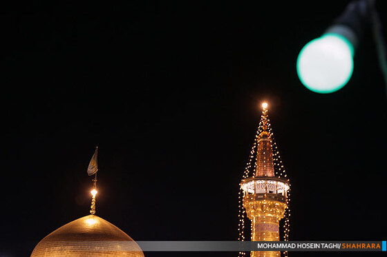 بارگاه منور رضوی در شب نیمه شعبان