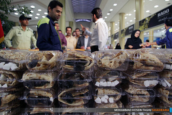 افطار در فرودگاه شهید هاشمی نژاد
